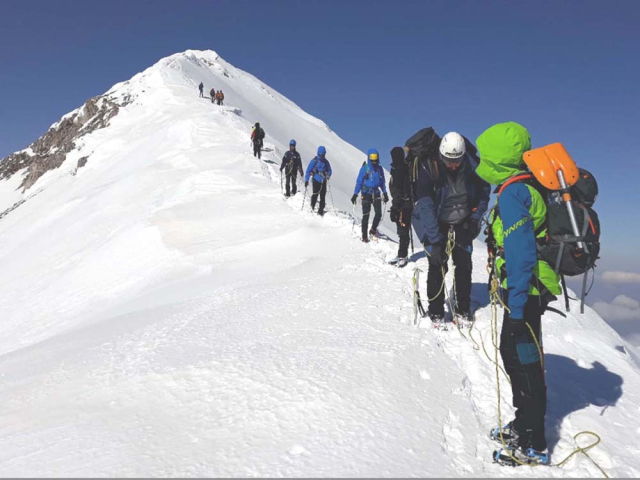 Microsoft Word – 25. TE AJ  vis. FIN