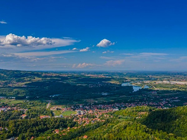 GUČ02