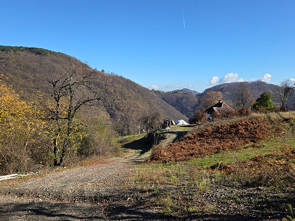 23. 8. Sokolske planine, od Ljuboviđe do Krupnja, Soko grad, Rožanj (973 m), Marinkov kamen (843 m)